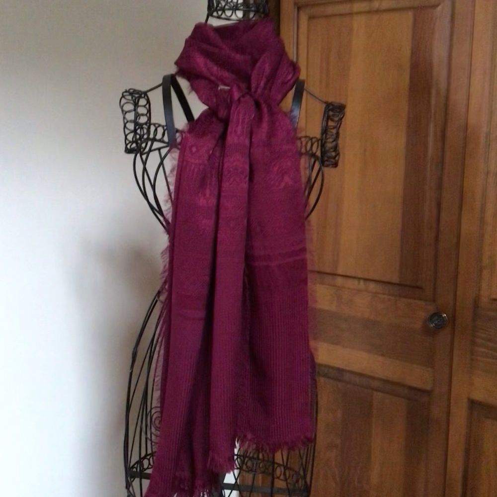 Charles Jourdan eyelash fringe scarf76”x15”